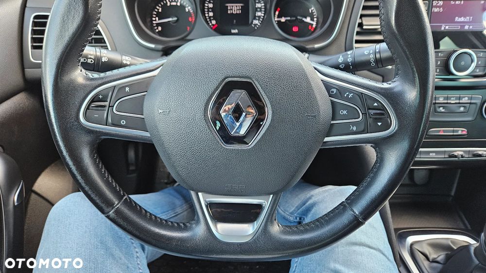 Renault Megane 1.6 SCe Zen - 23