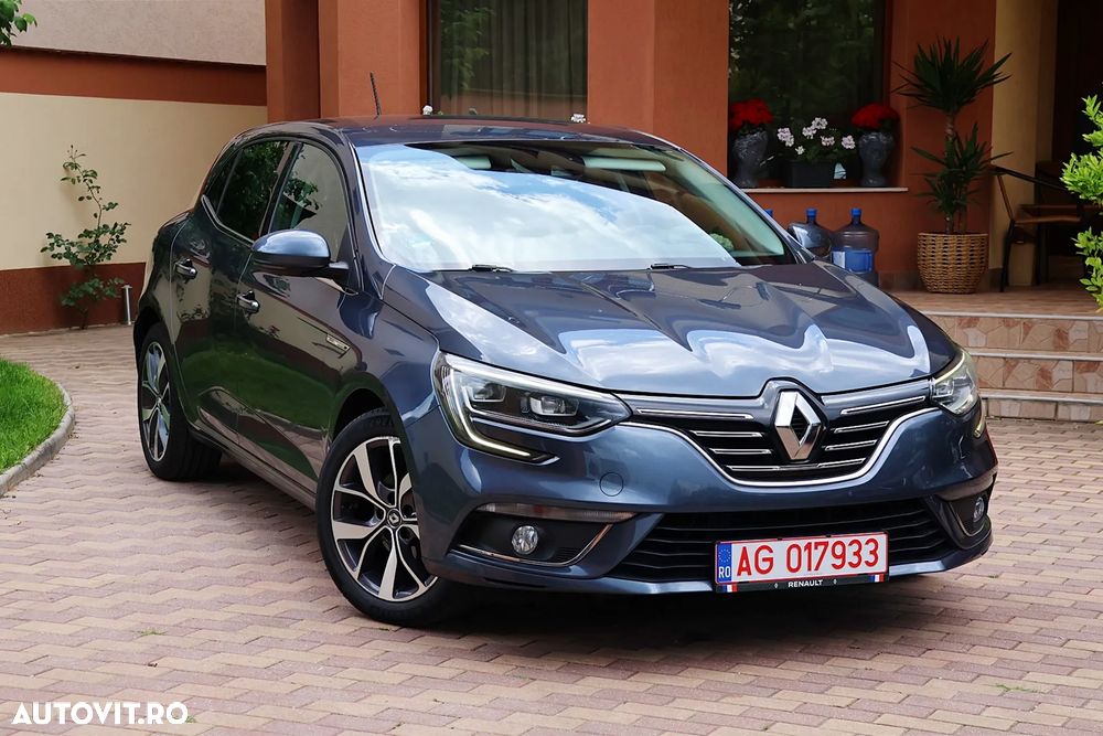 Renault Megane ENERGY dCi 110 Start & Stop Bose Edition - 3