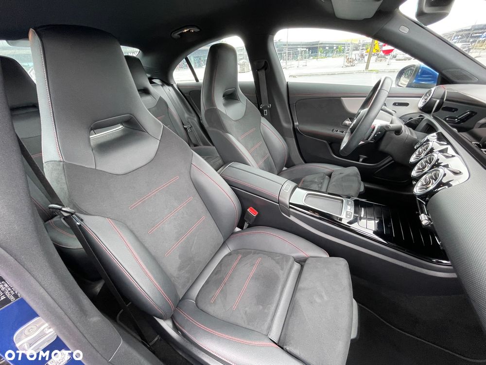 Mercedes-Benz CLA 200 mHEV AMG Line 7G-DCT - 11