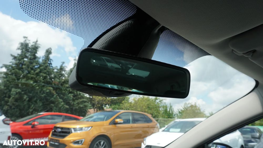 Renault Megane ENERGY dCi 110 EDC LIMITED - 28