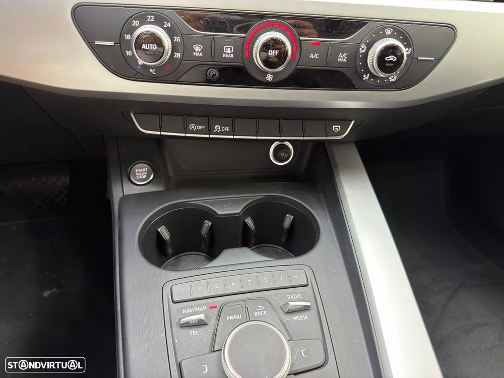 Audi A4 Avant 35 TDI S tronic - 41