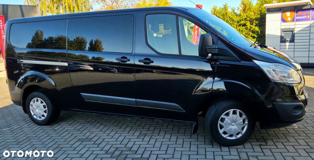 Ford TRANSIT CUSTOM - 18