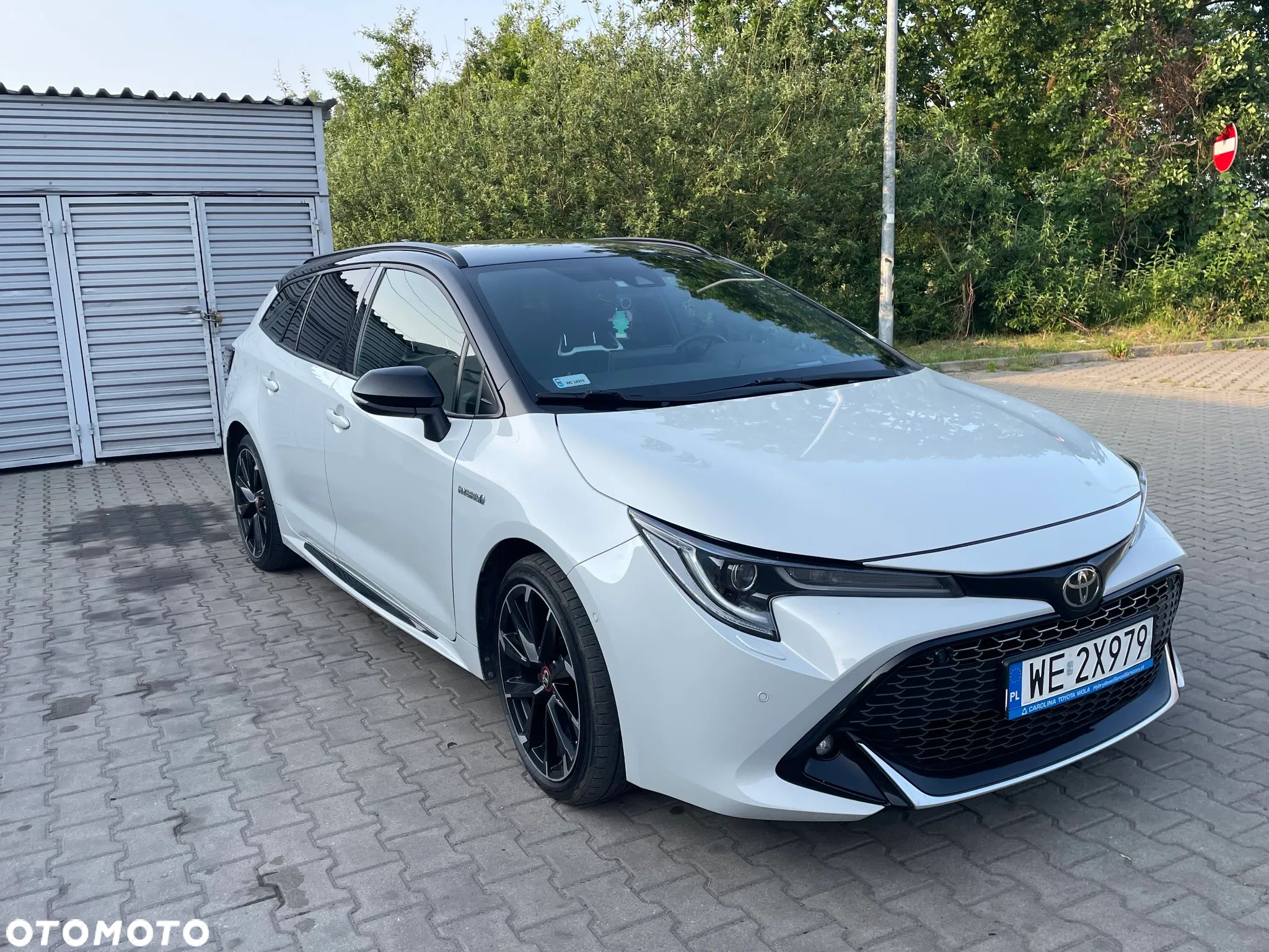 Toyota Corolla - 1