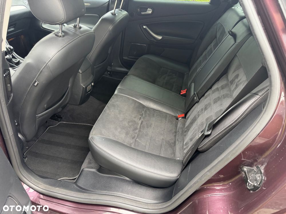 Ford Mondeo 2.0 TDCi Titanium - 14