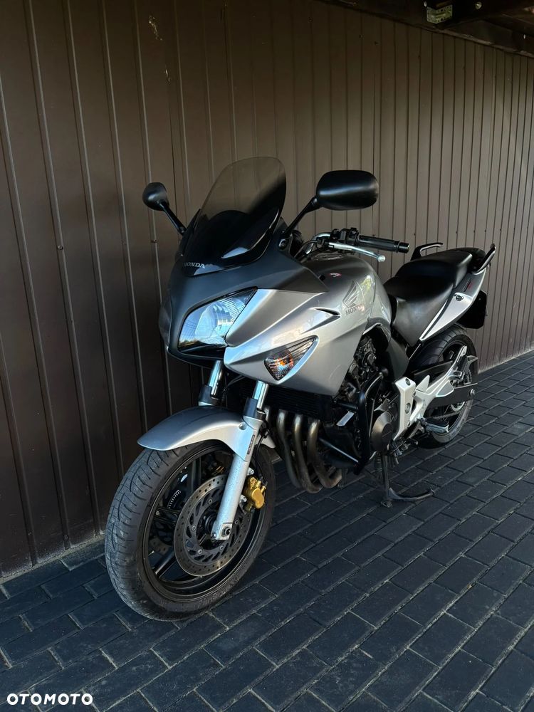 Honda CBF - 36
