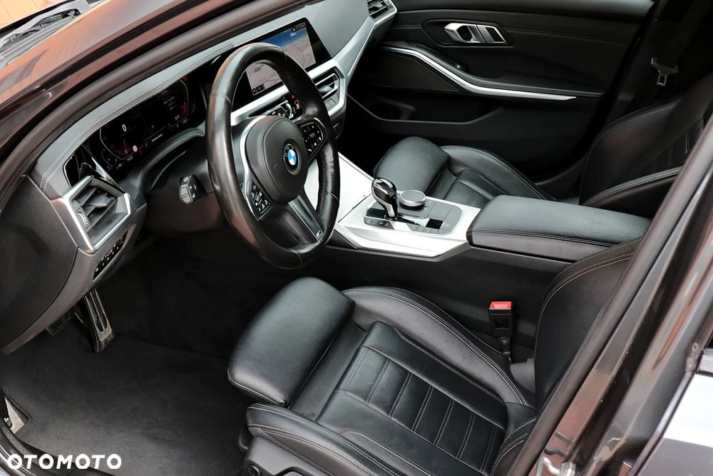 BMW Seria 3 320d Edition M Sport Shadow - 20