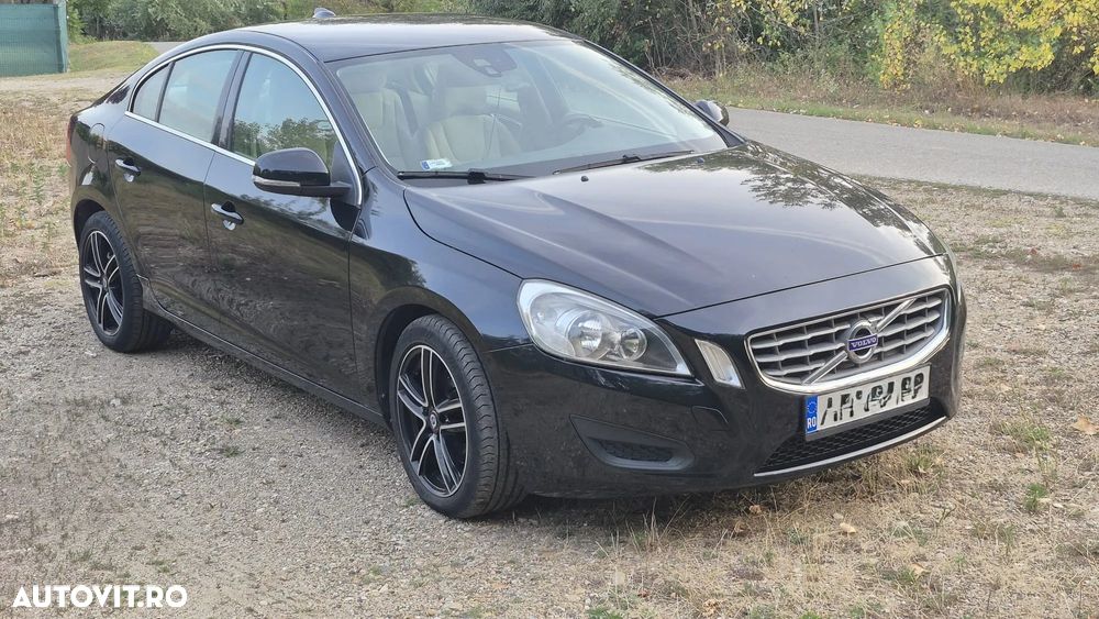 Volvo S60 D3 Geartronic Momentum - 1