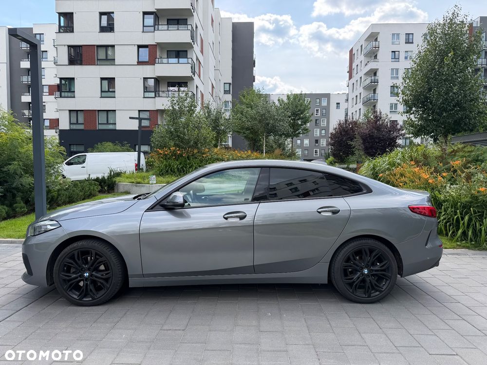 BMW Seria 2 218i - 8