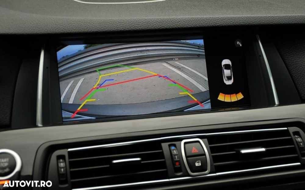 BMW Seria 5 525d xDrive Aut. - 23