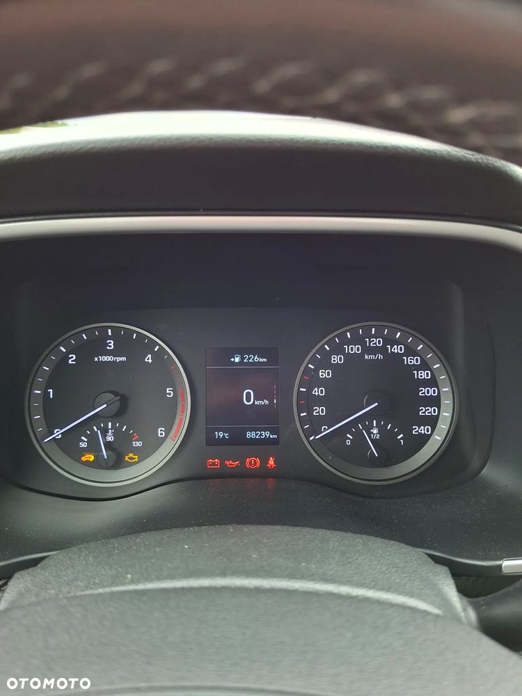 Hyundai Tucson 1.6 CRDi 2WD Select - 20