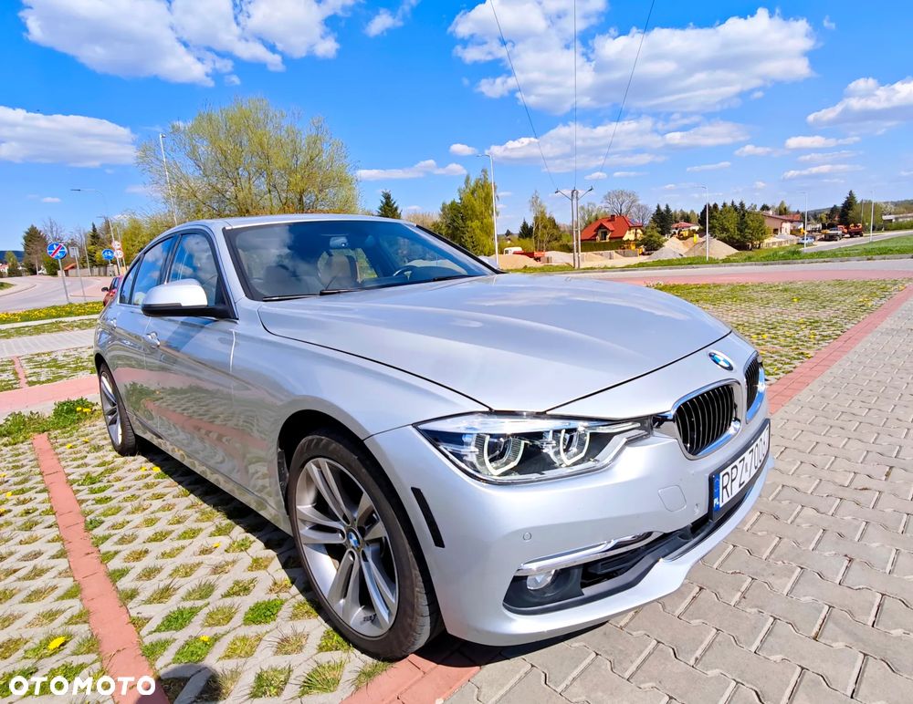 BMW Seria 3 340i xDrive Edition Luxury Line Purity - 33