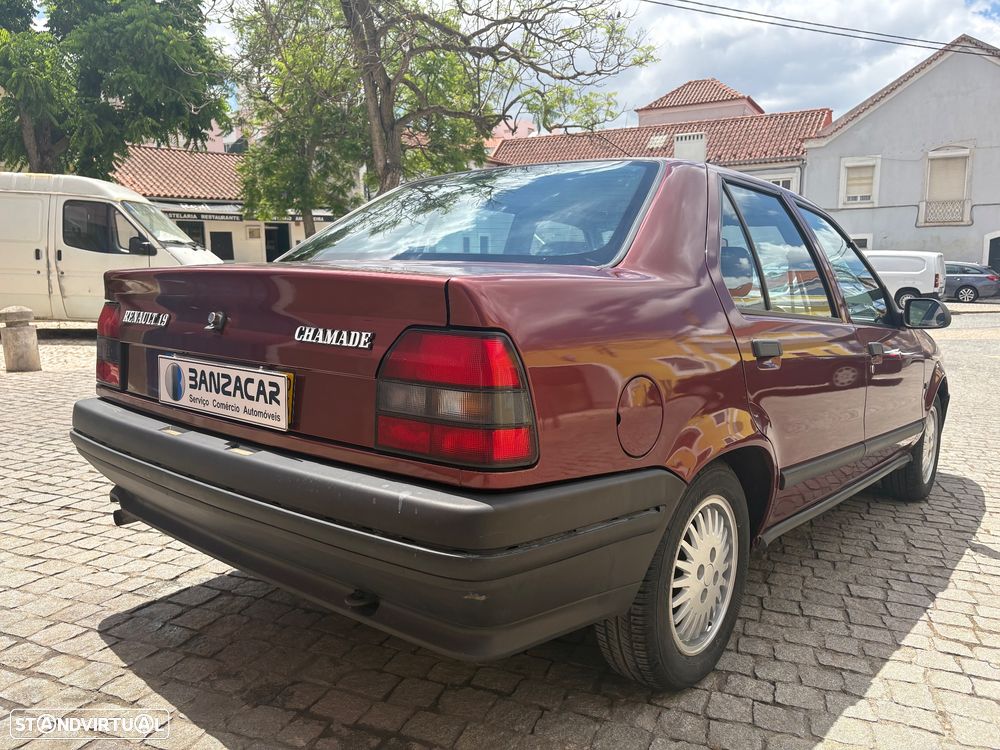 Renault 19 - 12
