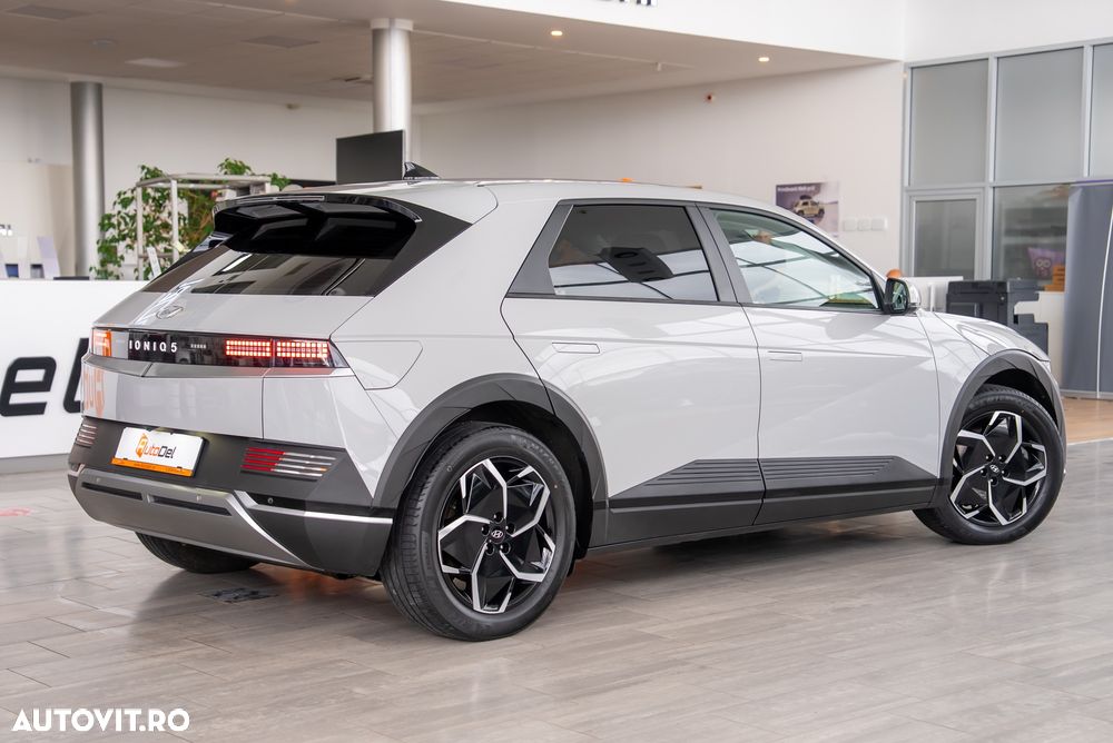 Hyundai IONIQ Long Range 72.6 kWh - 8
