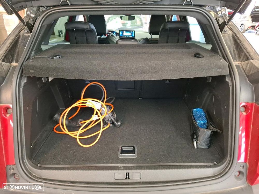 Peugeot 3008 Hybrid 225 e-EAT8 GT - 10