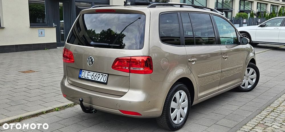 Volkswagen Touran 1.6 TDI DPF BlueMot Comfortline - 25