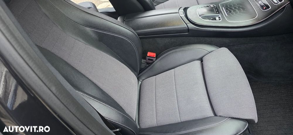 Mercedes-Benz E - 10