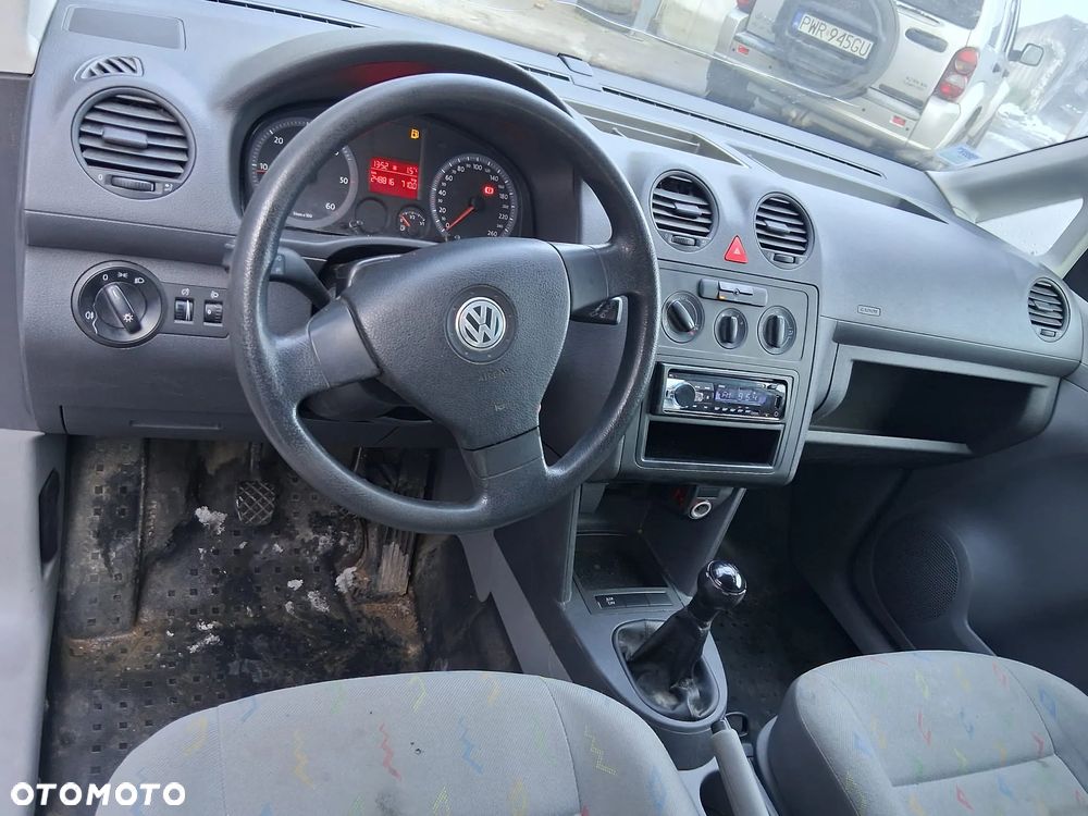 Volkswagen Caddy - 14