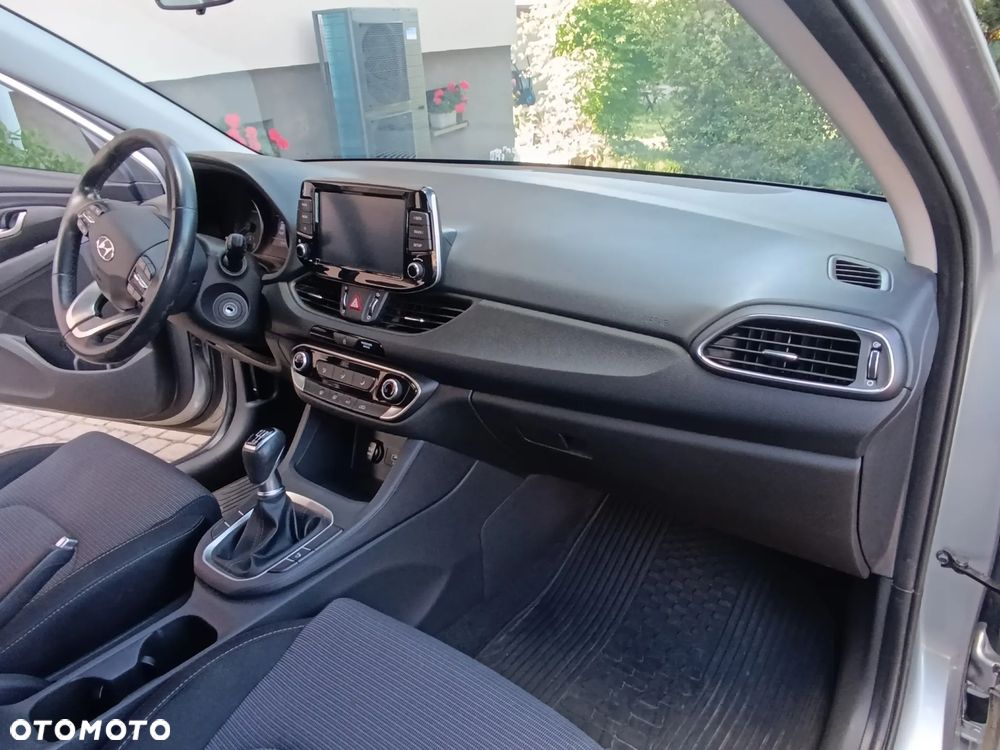Hyundai i30 1.0 T-GDI Modern - 16
