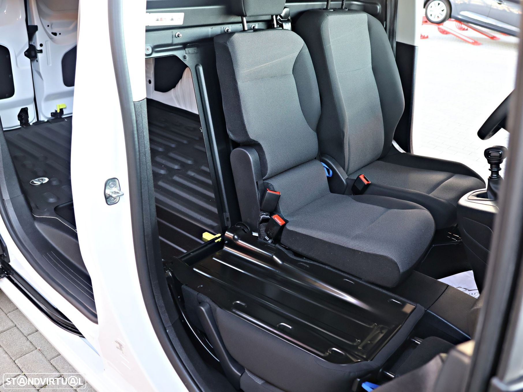Peugeot Partner 1.5 BlueHDi Standard - 19