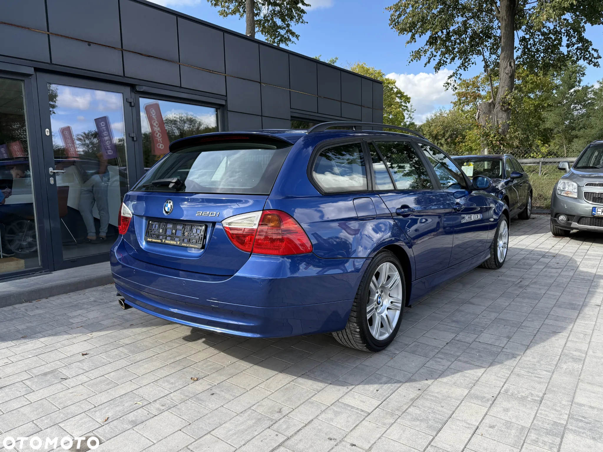 BMW Seria 3 320i Touring Edition Sport - 4