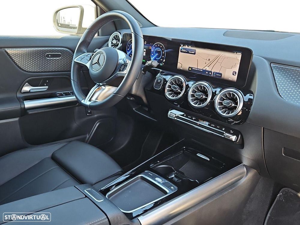Mercedes-Benz EQA 250+ Progressive - 15