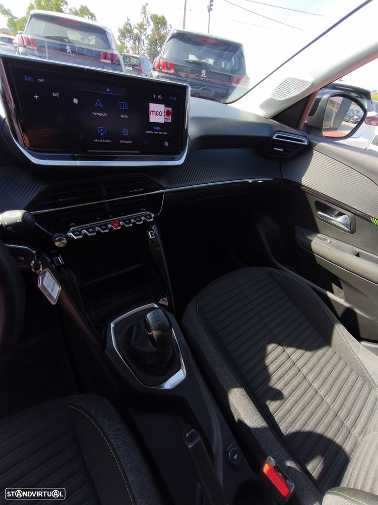 Peugeot 208 1.2 PureTech Active - 11