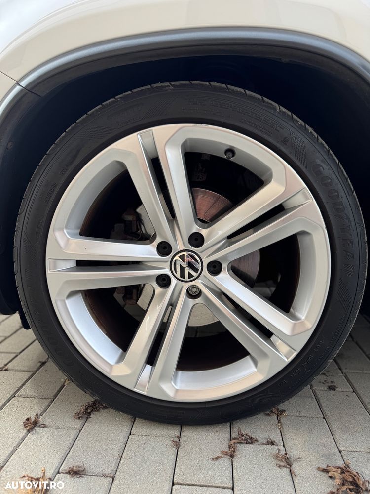 Volkswagen Tiguan 2.0 TDI DPF 4Motion Sport & Style - 15