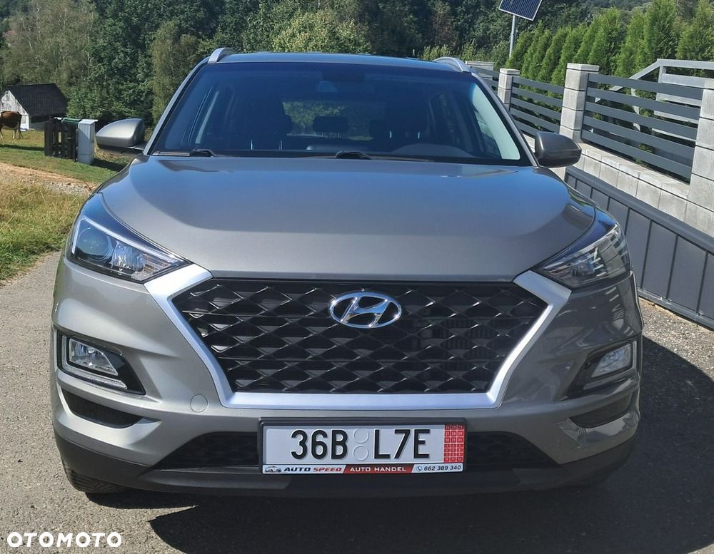 Hyundai Tucson - 2