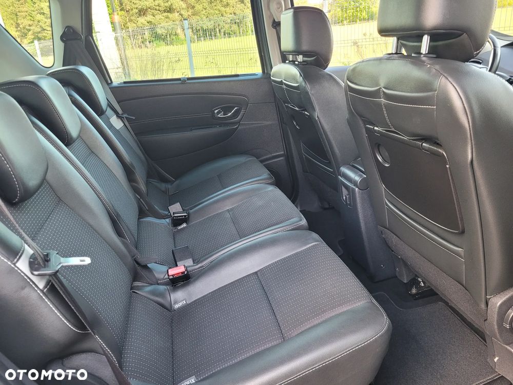 Renault Scenic - 20