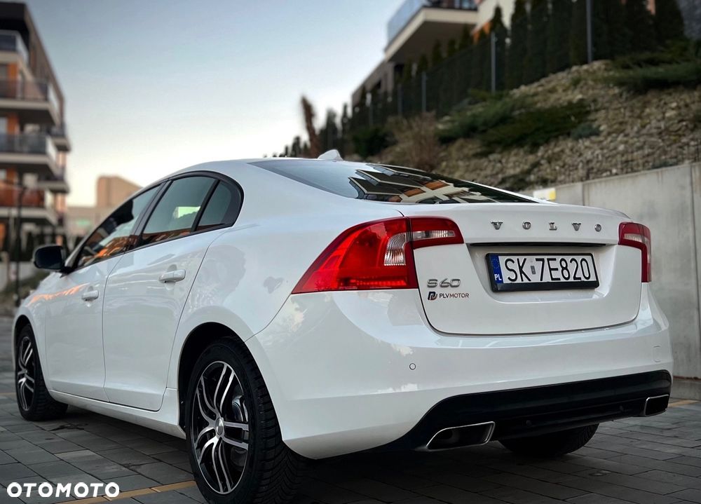 Volvo S60 D3 Geartronic Linje Svart - 4