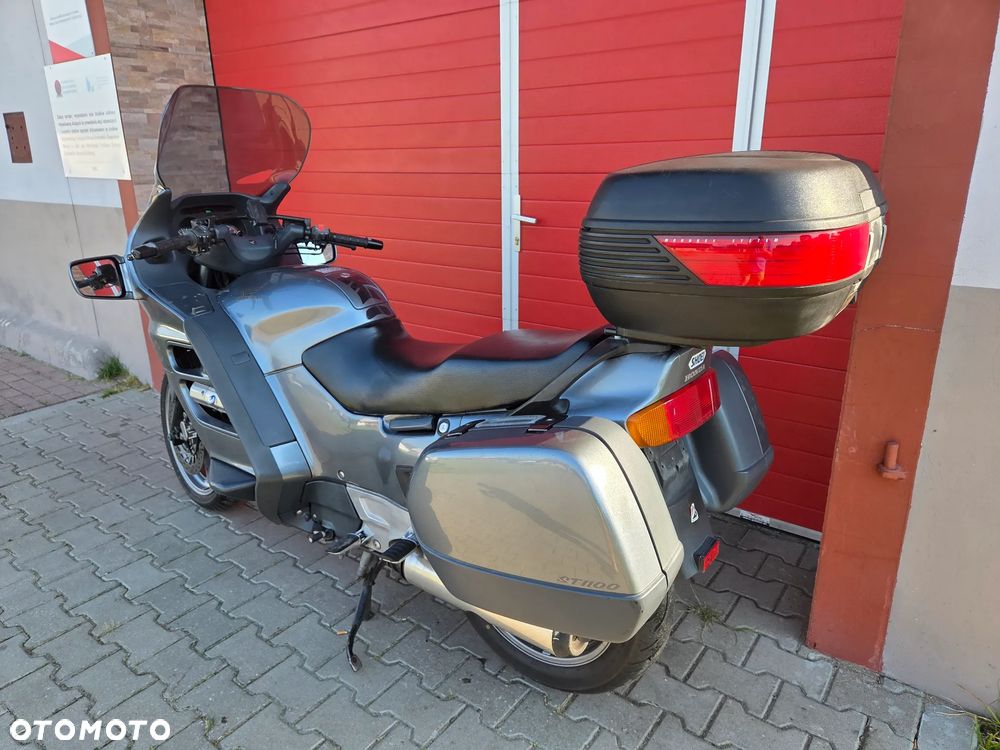 Honda ST - 6