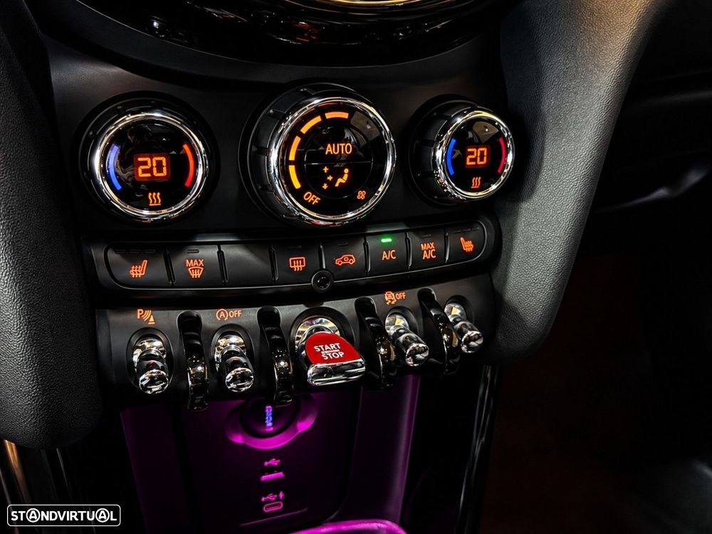 MINI 3 Portas Cooper Camden Edition Auto - 21