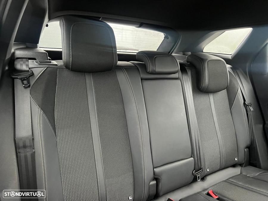 Peugeot 3008 1.6 Hybrid GT e-EAT8 - 12