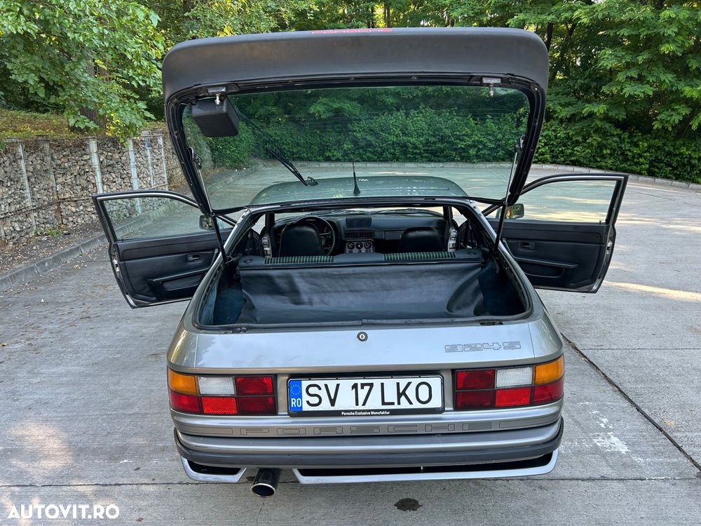 Porsche 924 - 16