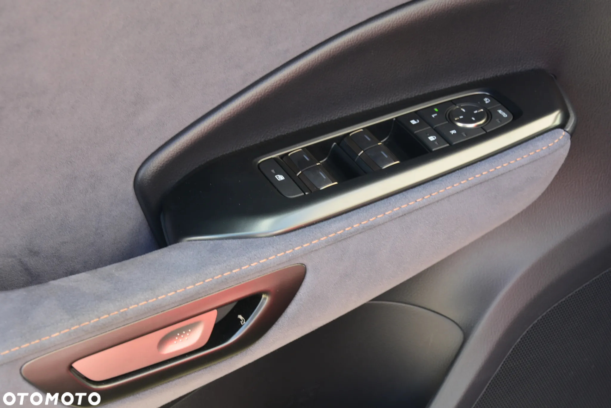 Lexus LBX 1.5 Hybrid Cool - 20