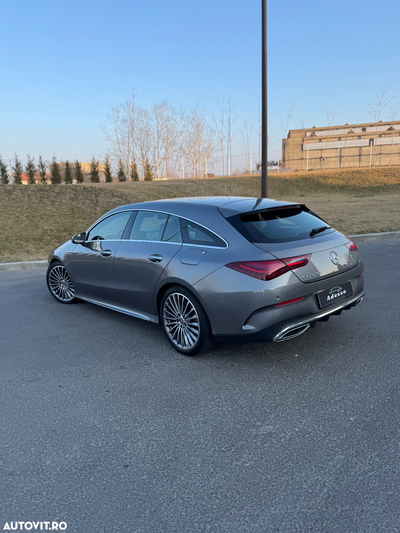 Mercedes-Benz CLA 200 Shooting Brake 7G-DCT AMG Line - 10