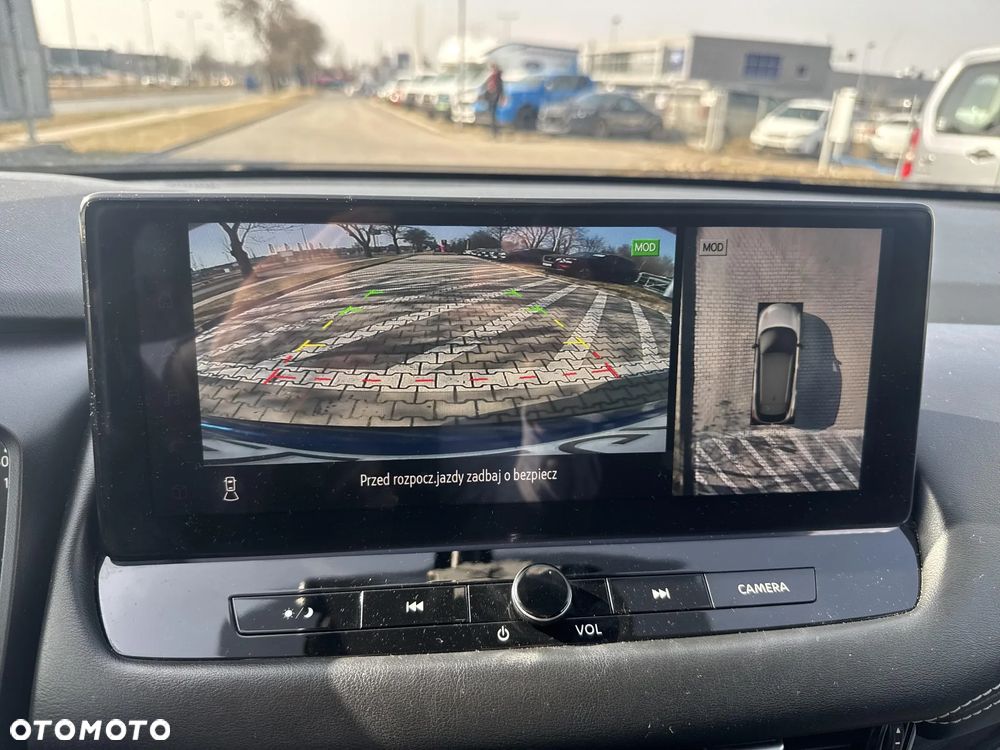 Nissan Qashqai 1.3 DIG-T N-Connecta DCT - 25