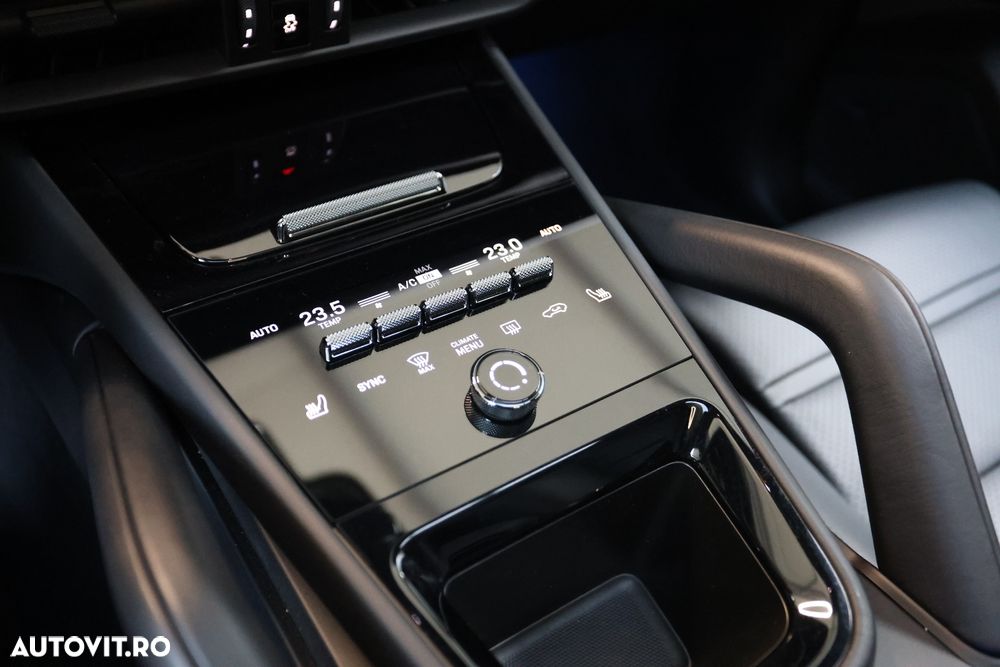 Porsche Cayenne Coupe E-Hybrid Tiptronic S Black Edition - 8