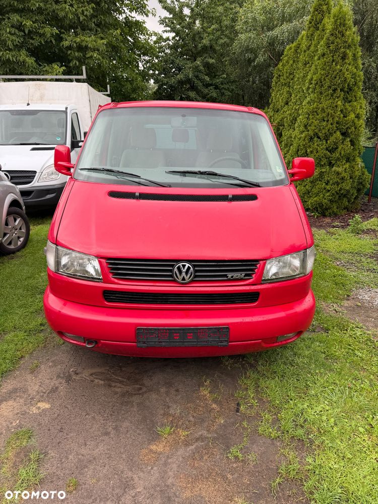 Volkswagen Multivan Standard - 2