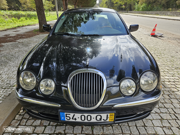 Jaguar S-Type 3.0 V6 Executive Auto.