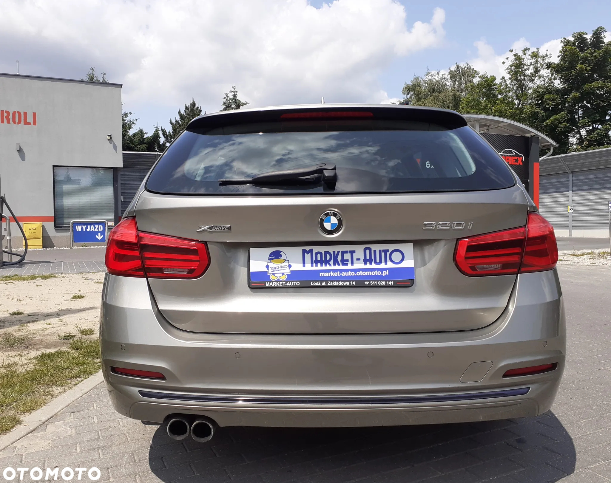 BMW Seria 3 320i xDrive - 4