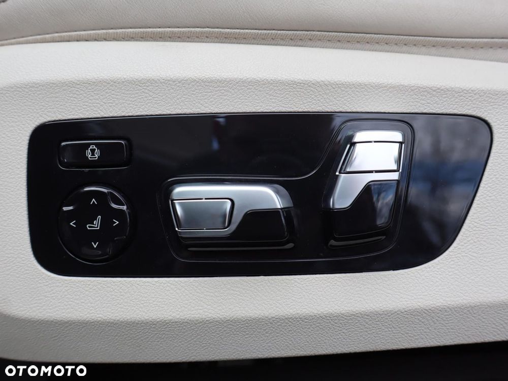 BMW X7 - 19