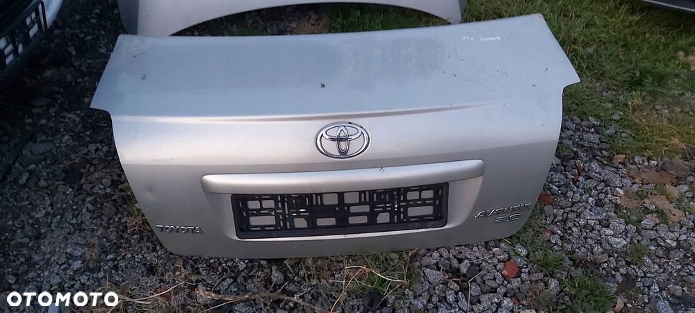 KLAPA TYLNA TOYOTA AVENSIS T25 TYŁ SEDAN - 1