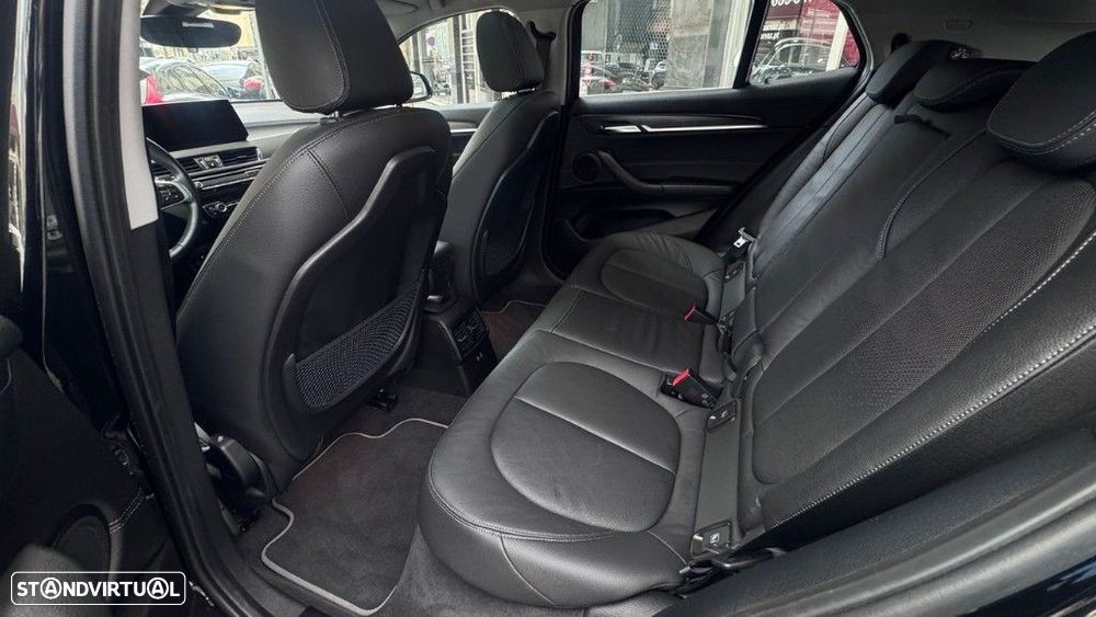 BMW X2 25 e xDrive - 11