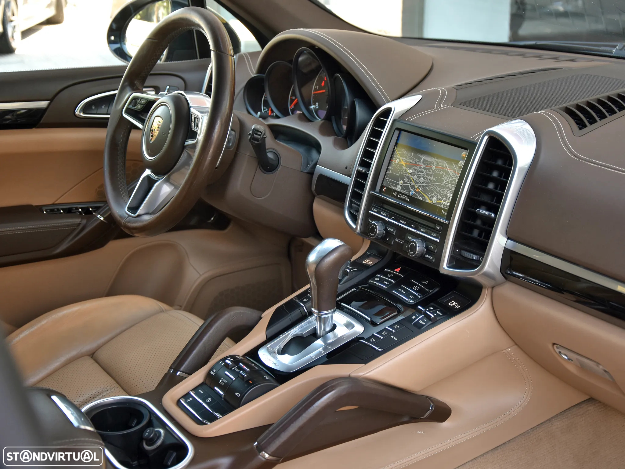 Porsche Cayenne Platinum Edition - 19