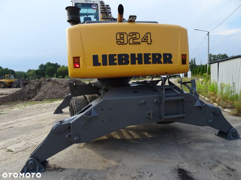 Liebherr 924 - 8