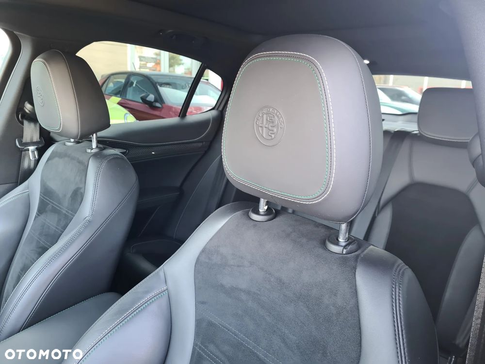 Alfa Romeo Stelvio 2.9 V6 Bi-Turbo Quadrifoglio Q4 - 12