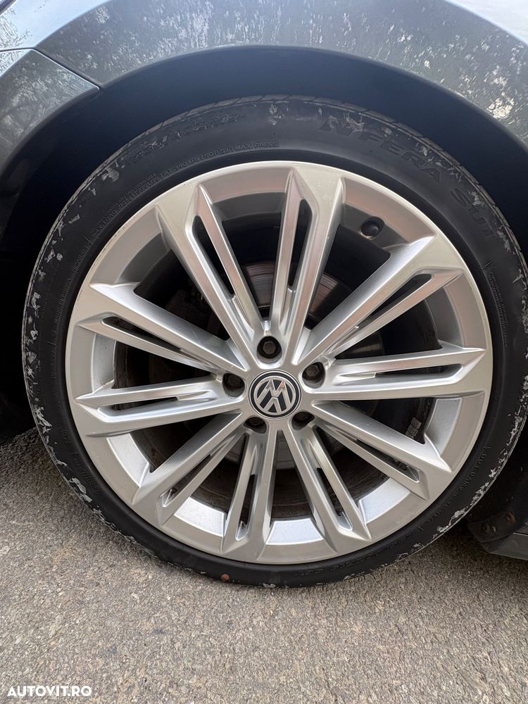 Volkswagen Passat 2.0 TDI DSG 4Motion Highline - 7