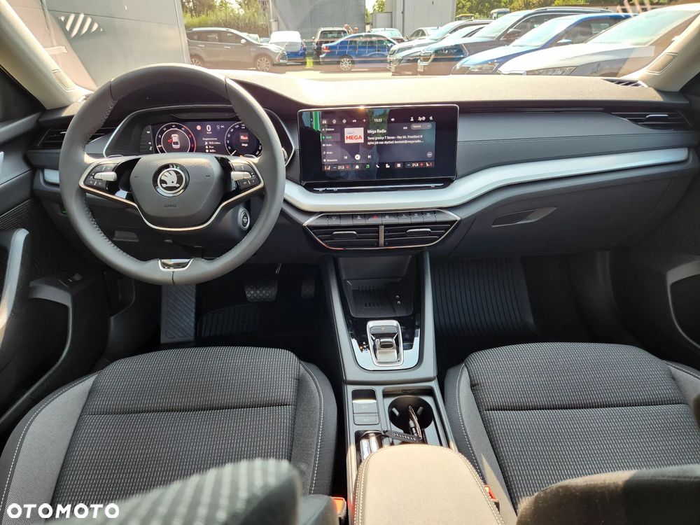 Skoda Octavia 2.0 TDI Drive Selection DSG - 11