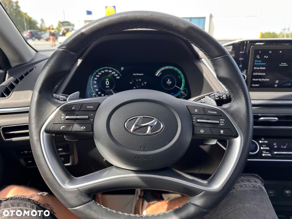 Hyundai Sonata - 22